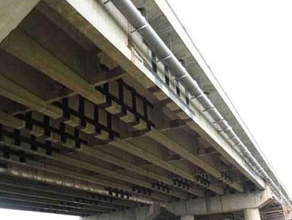 桥梁加固